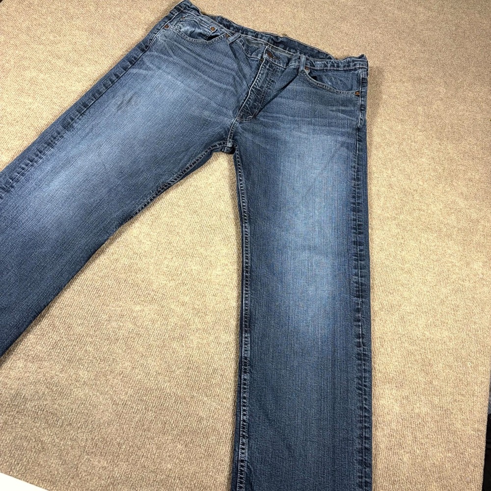 Levi's 505 Jeans Mens 40X30 Blue Denim Straight Leg High Rise Casual Medium Wash